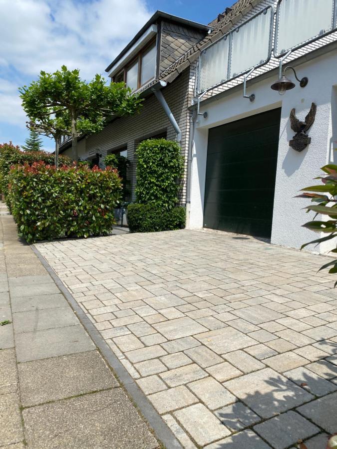 Grosszuegige Monteurwohnung Essen Ngoại thất bức ảnh
